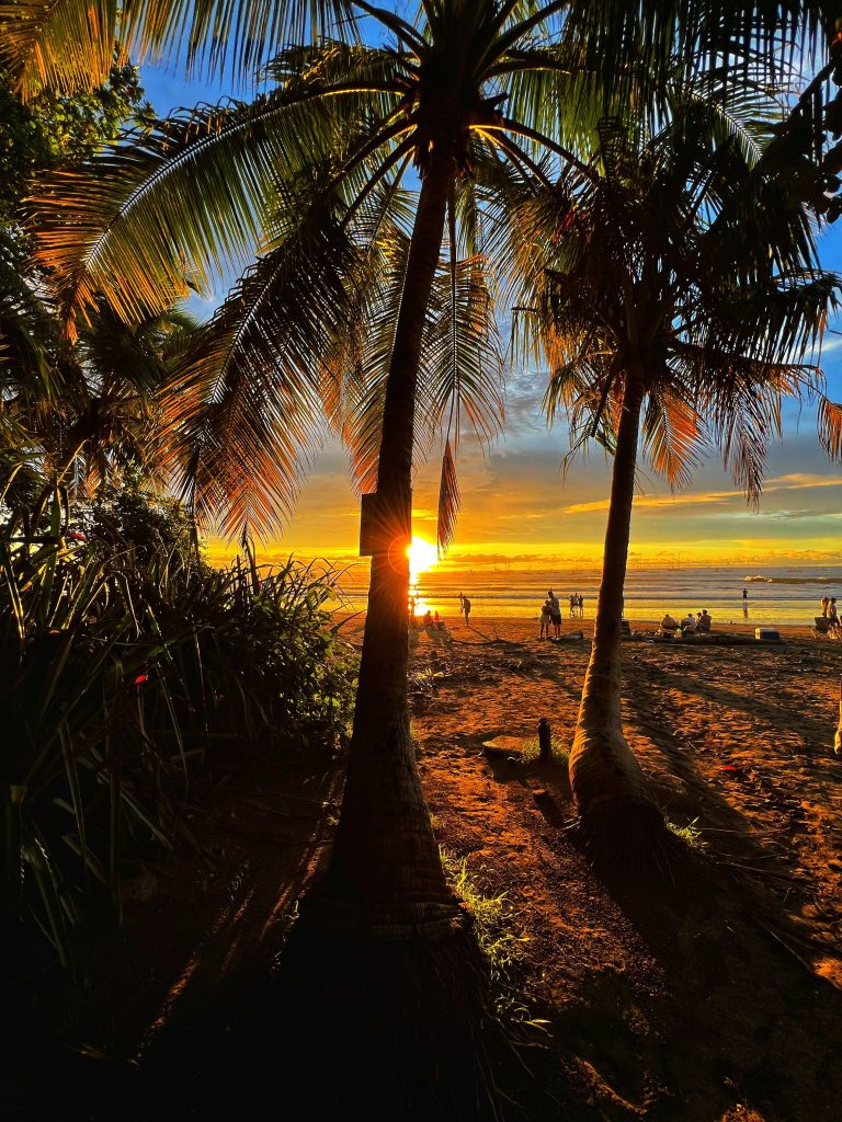 Tramonto Playa Tamarindo