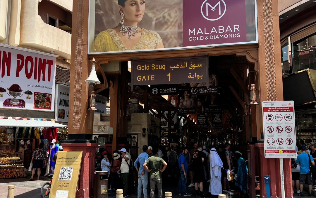 Dubai: esplorando i souq storici e il Bur, UAE