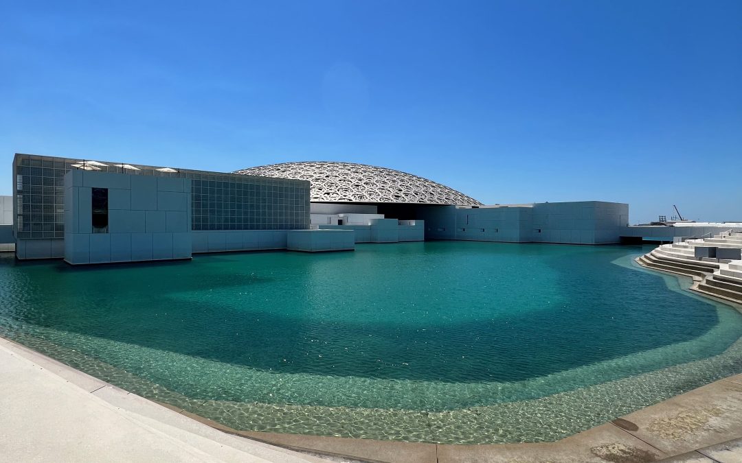 Esplorare Abu Dhabi: il Louvre e Downtown, UAE