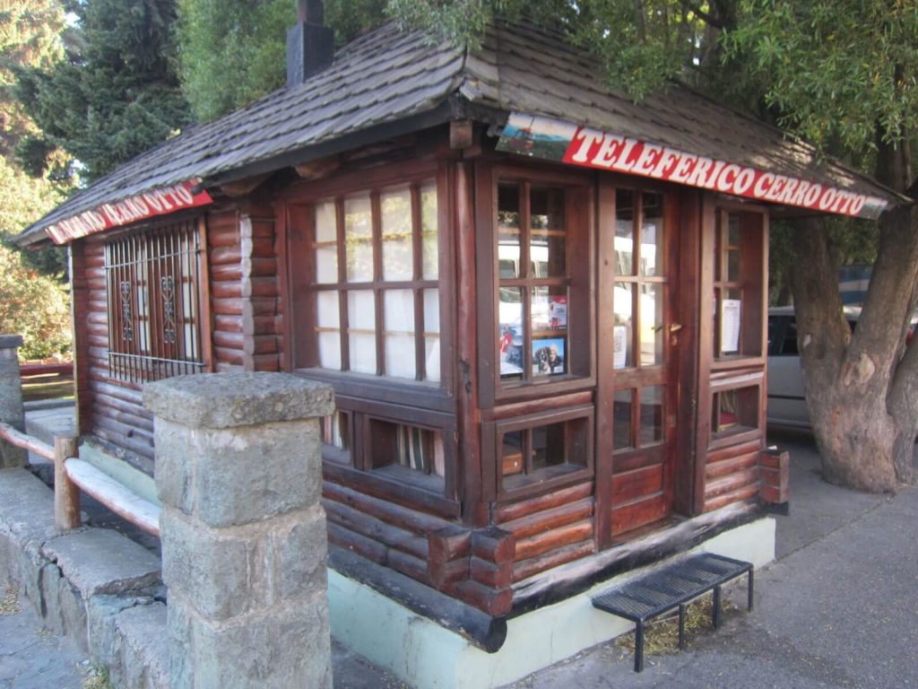 Biglietteria del Bus e Teleferico del Cerro Otto
