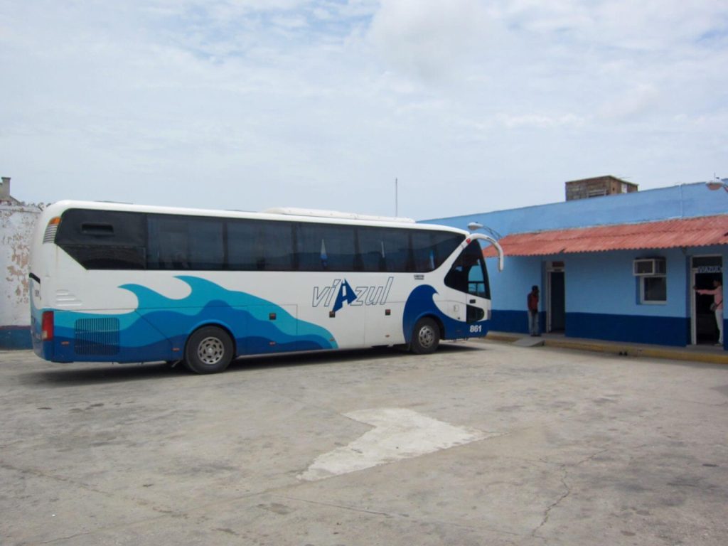 Bus Trinidad-Santa Clara