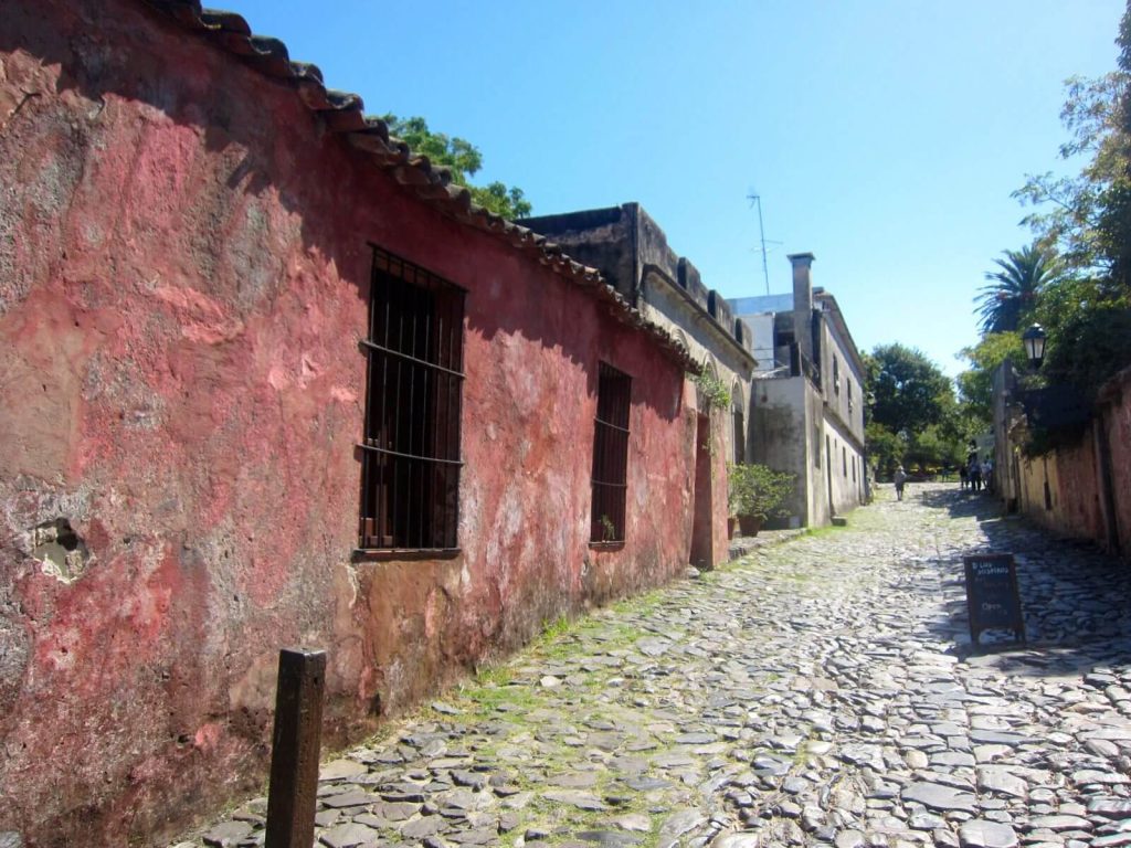 Calle Los Suspiros, Colonia del S.