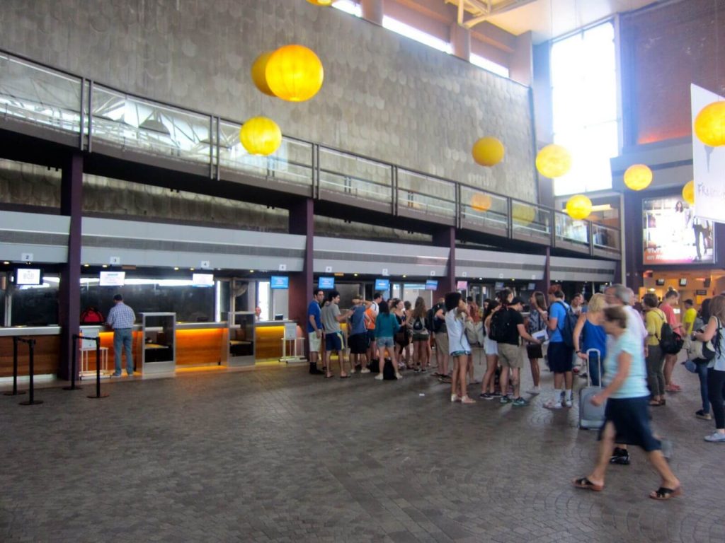 Check-in Buquebus di Buenos Aires