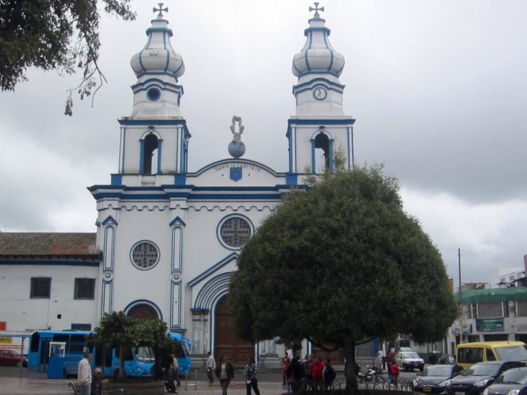 Iglesia di Plaza la Pola