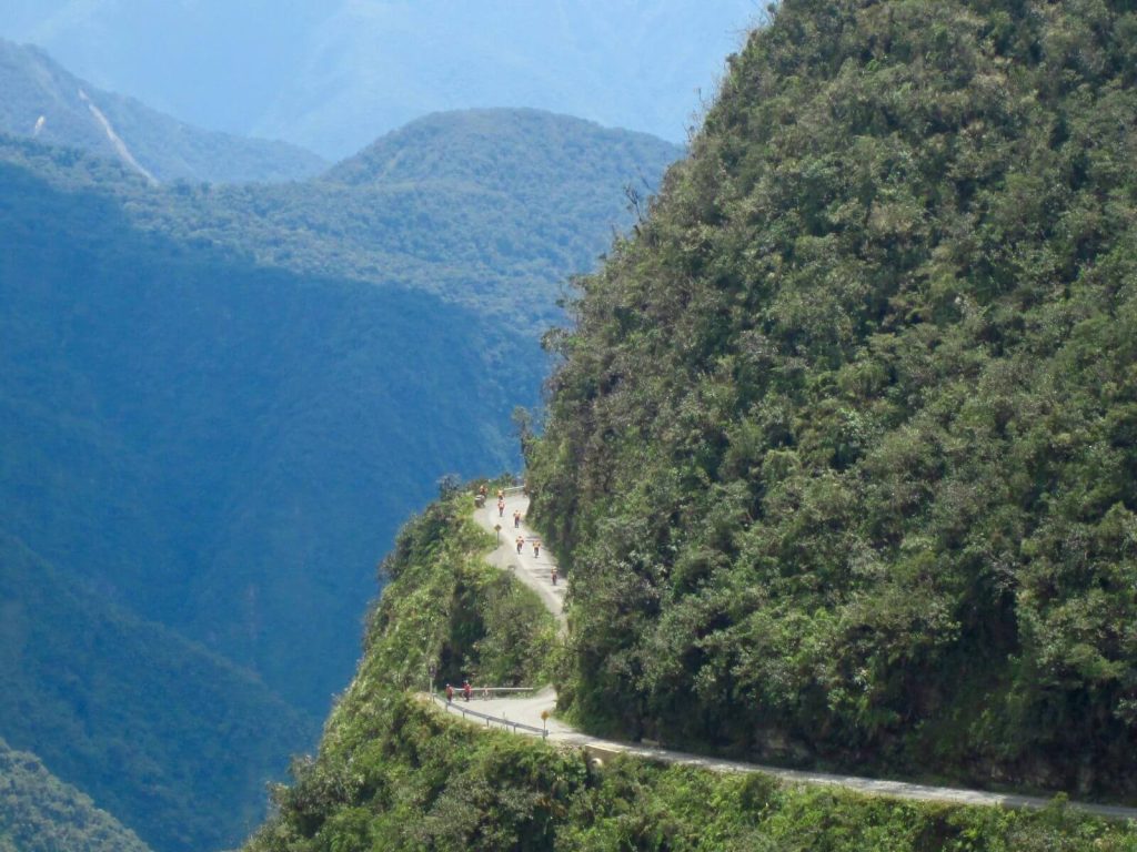 La Carretera de la Muerte in bici