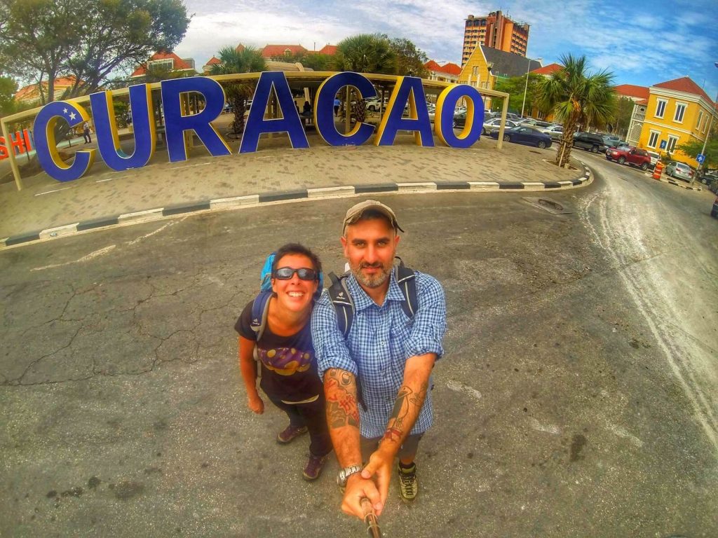Le #2caprenelmondo, Curacao