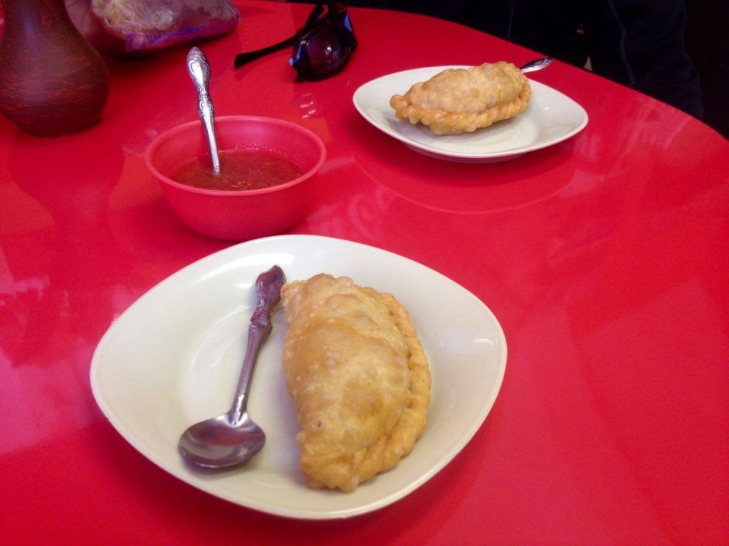 Le Tucumana sono empanada simili a quelle argentine