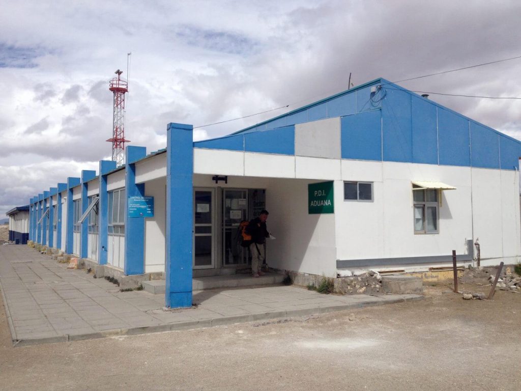 Ollague, dogana cilena