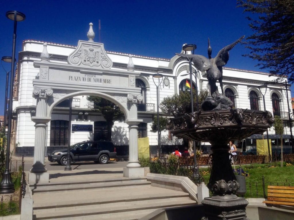 Plaza 10 Noviembre