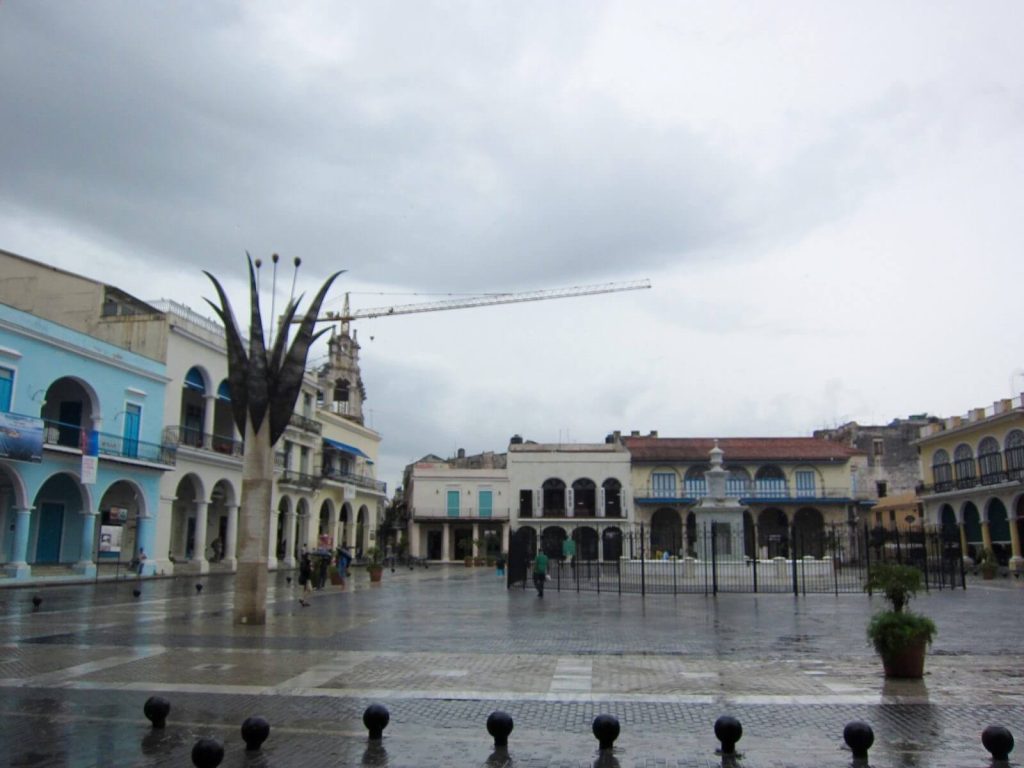 Plaza Vieja, Havana