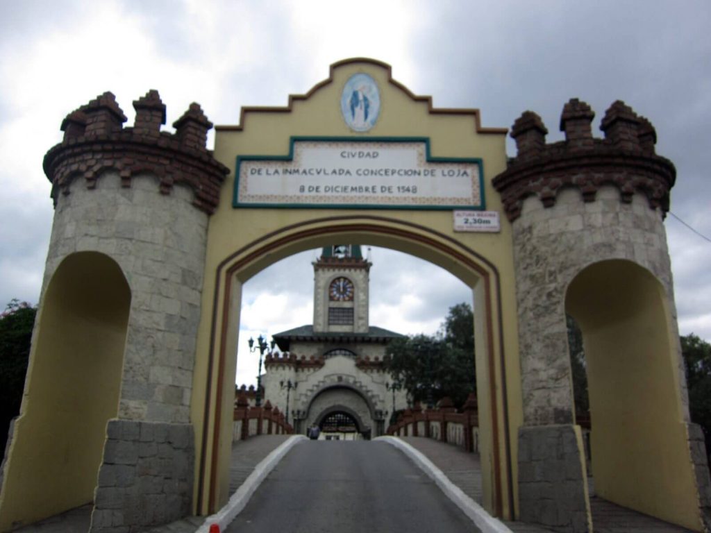 Porta antica di Loja