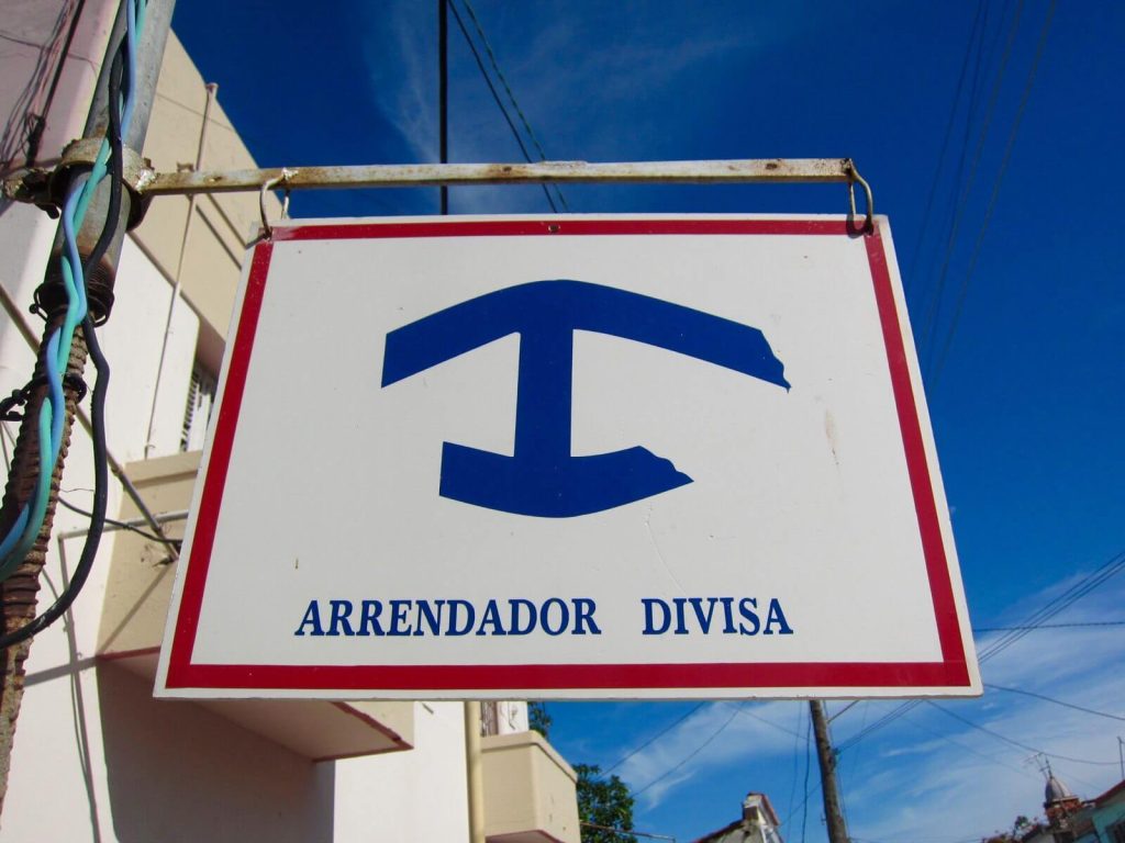 Simbolo Casas Particulares, Cuba