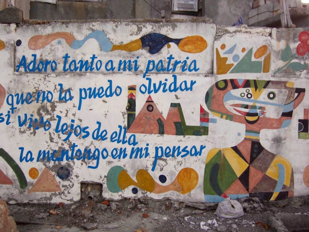 "Adoro tanto la mia patria e non posso dimenticarla se vivo lontana da lei, la mantengo nei miei pensieri" "Adoro tanto la mia patria e non posso dimenticarla se vivo lontana da lei, la mantengo nei miei pensieri"
