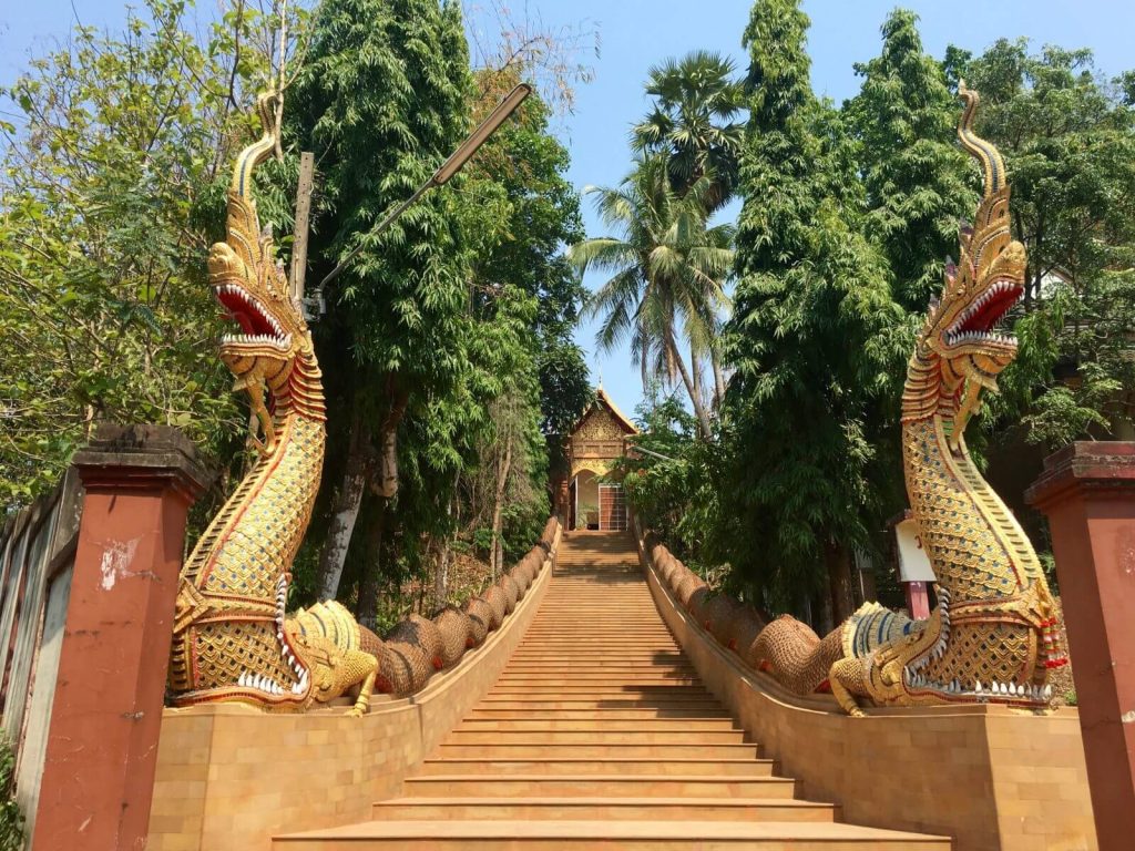 4.Wat Doi Ngam Muang