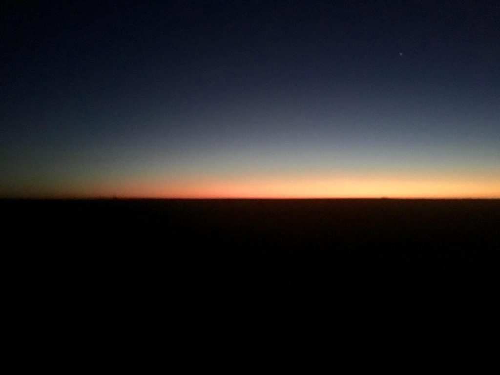 Alba nell'outback australiano