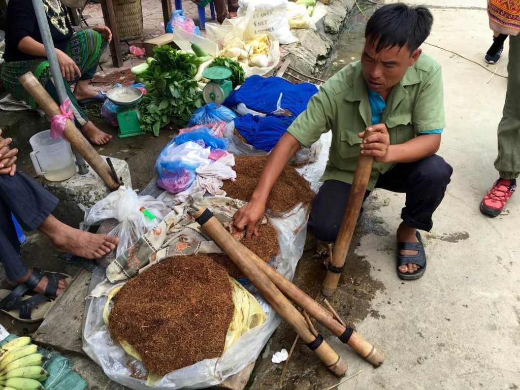 Bac Ha: mercato del tabacco