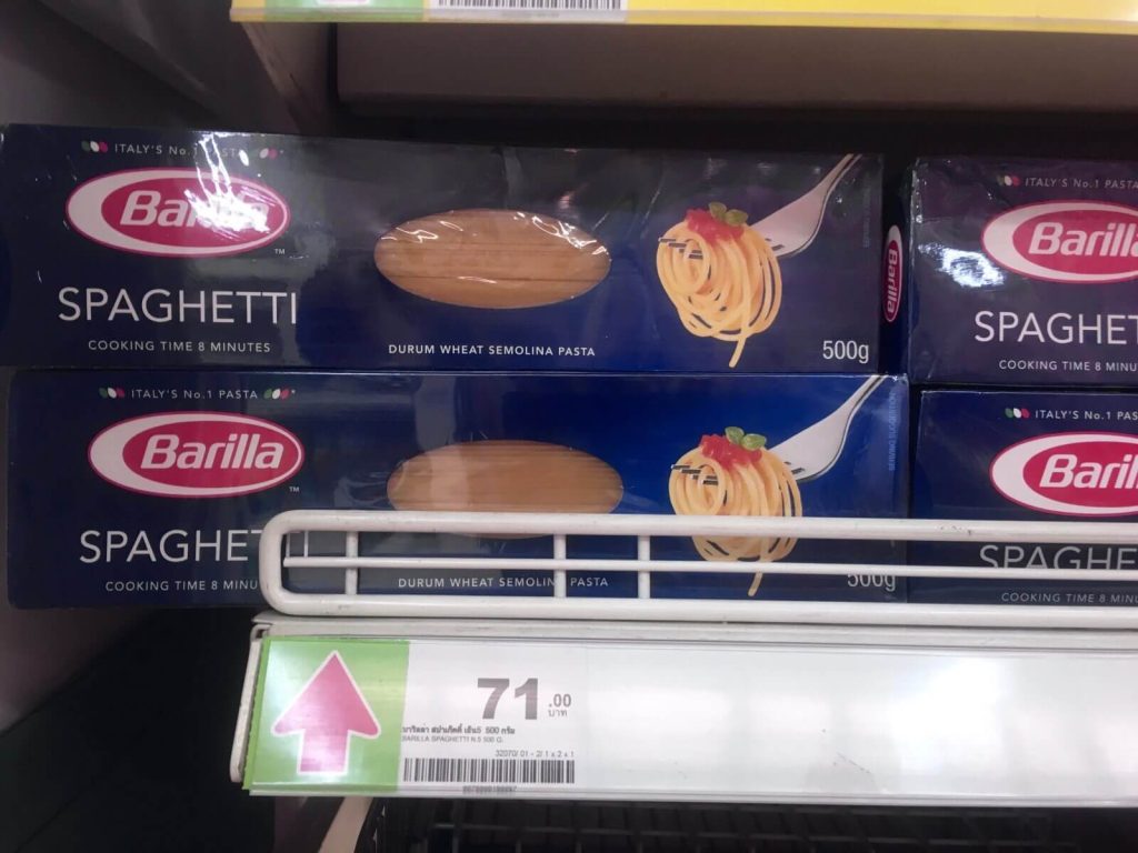 500g spaghetti Barilla a 71 THB = 1,87€