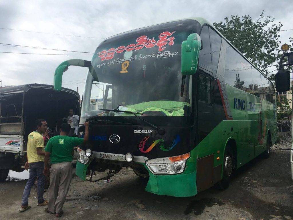 Bus Mandalay-Hsipaw