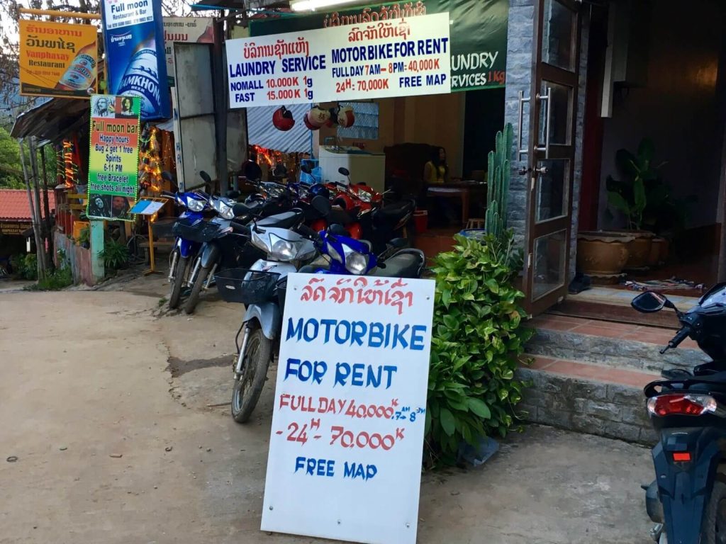 Come noleggiare uno scooter in Laos