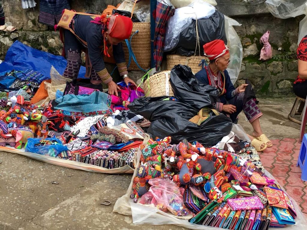 Etnia Hmong, Sapa