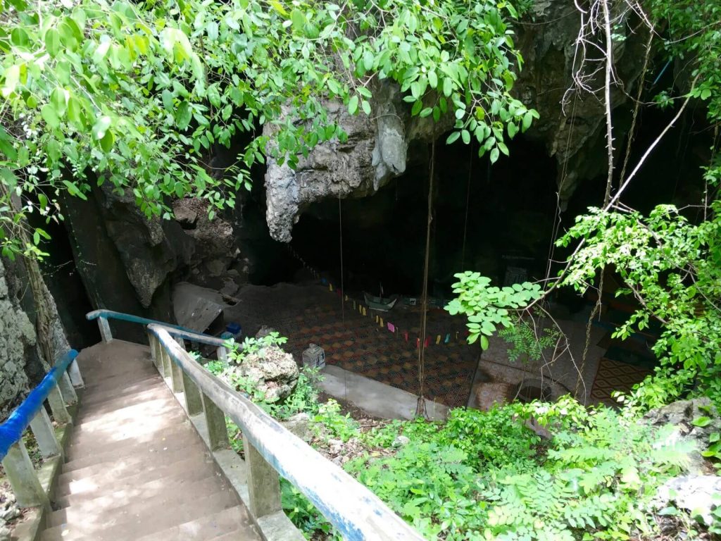 Grotte dell'Eccidio del Phnom Sampeau