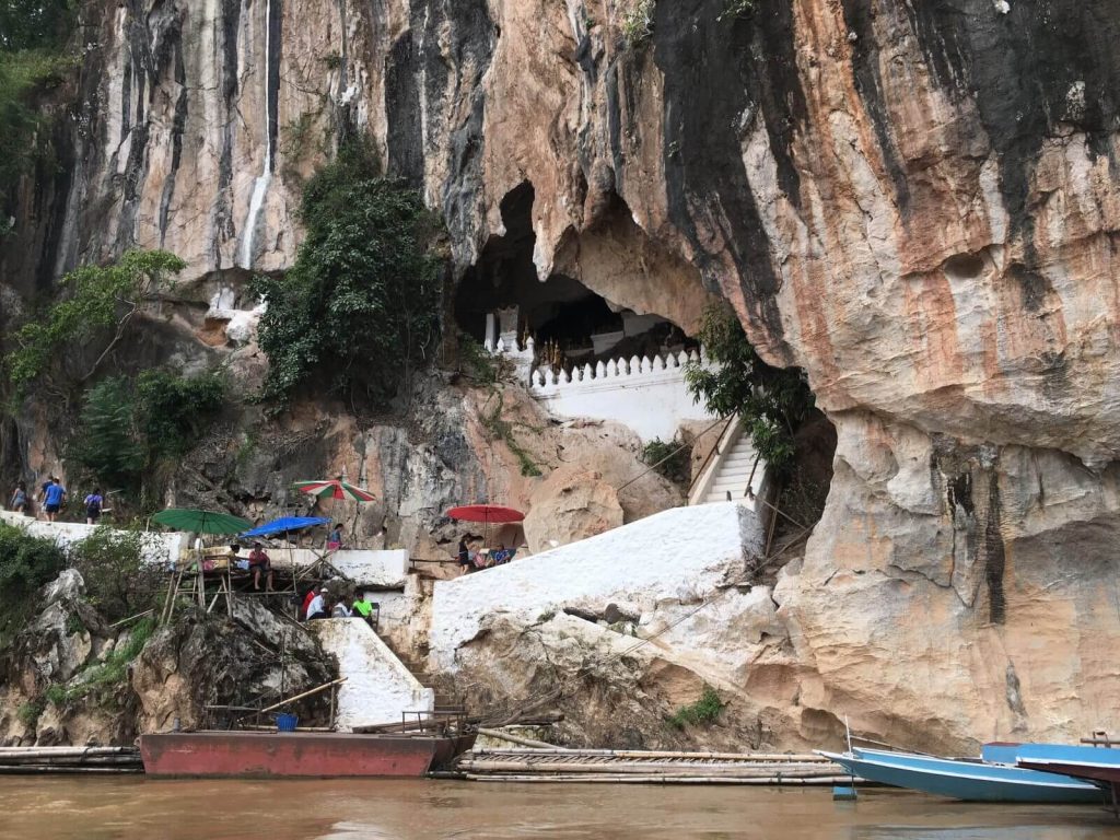Grotte di Pak Ou, Laos