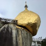 108.Da Bago al Golden Rock Golden Rock, una delle principali attrazioni del Myanmar