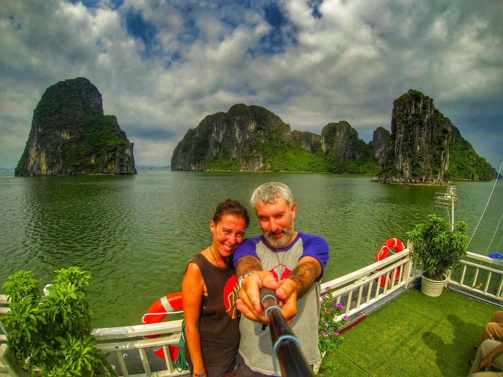 Le #2caprenelmondo, Halong Bay, Vietnam