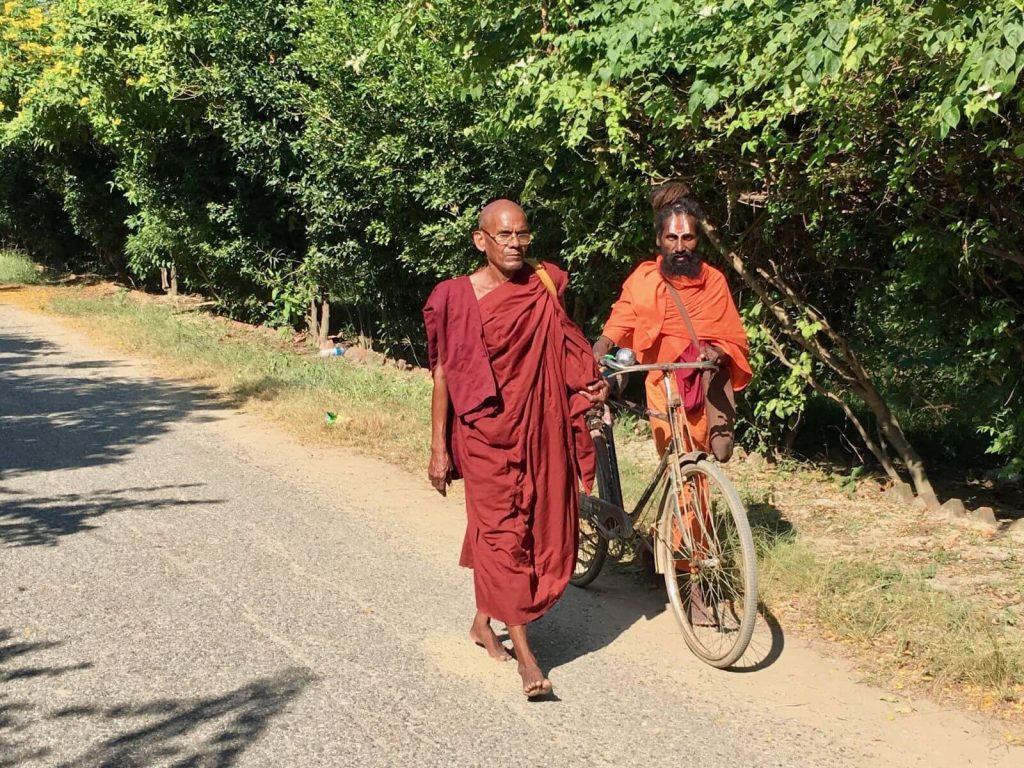 Monaco Buddhista e Sadhu, Lumbini Development Zone