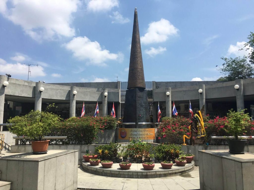 Monumento 14 Ottobre