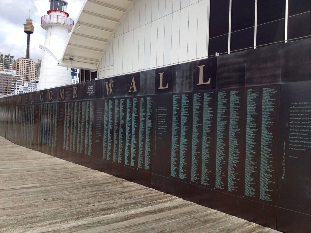 Monumento Welcome Wall