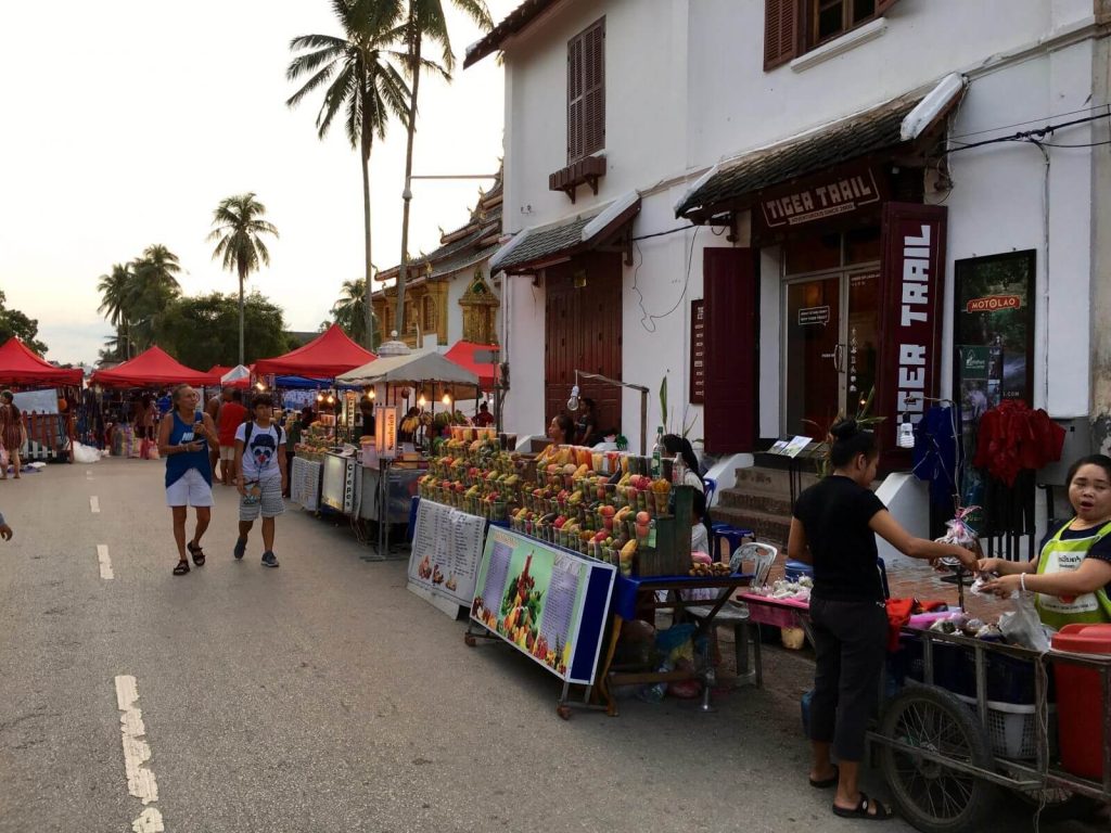 Night Market di Luang Prabang