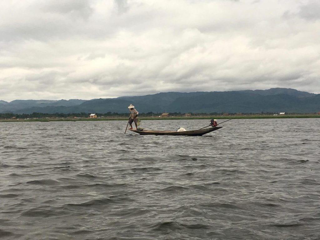 Pescatore sul lago Inle