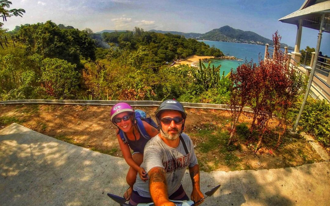 Visitare Phuket in scooter, Thailandia