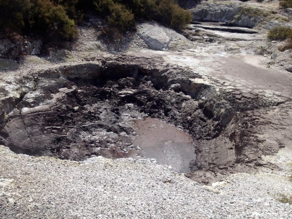 Pozza di fango bollente