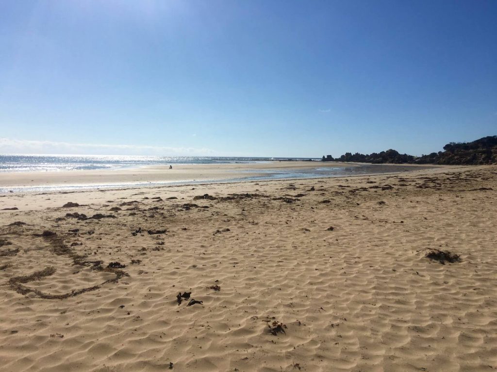 Roadknight Beach