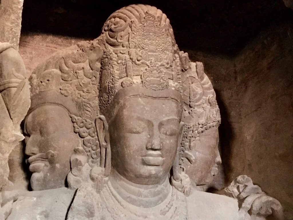 Statua di Sadhashiva