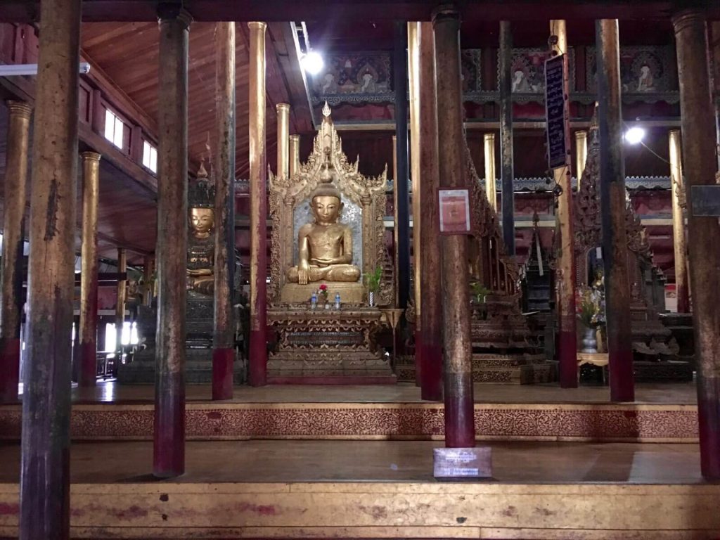 Monastero Nga Hpe Kyaung