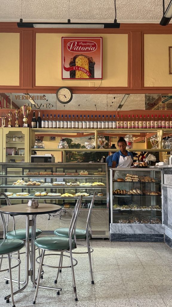 Bar Vittoria, Asmara