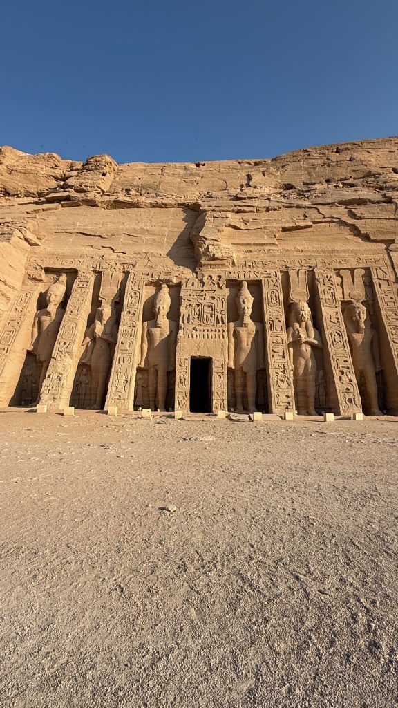 Il Tempio di Nefertari Il Tempio di Nefertari