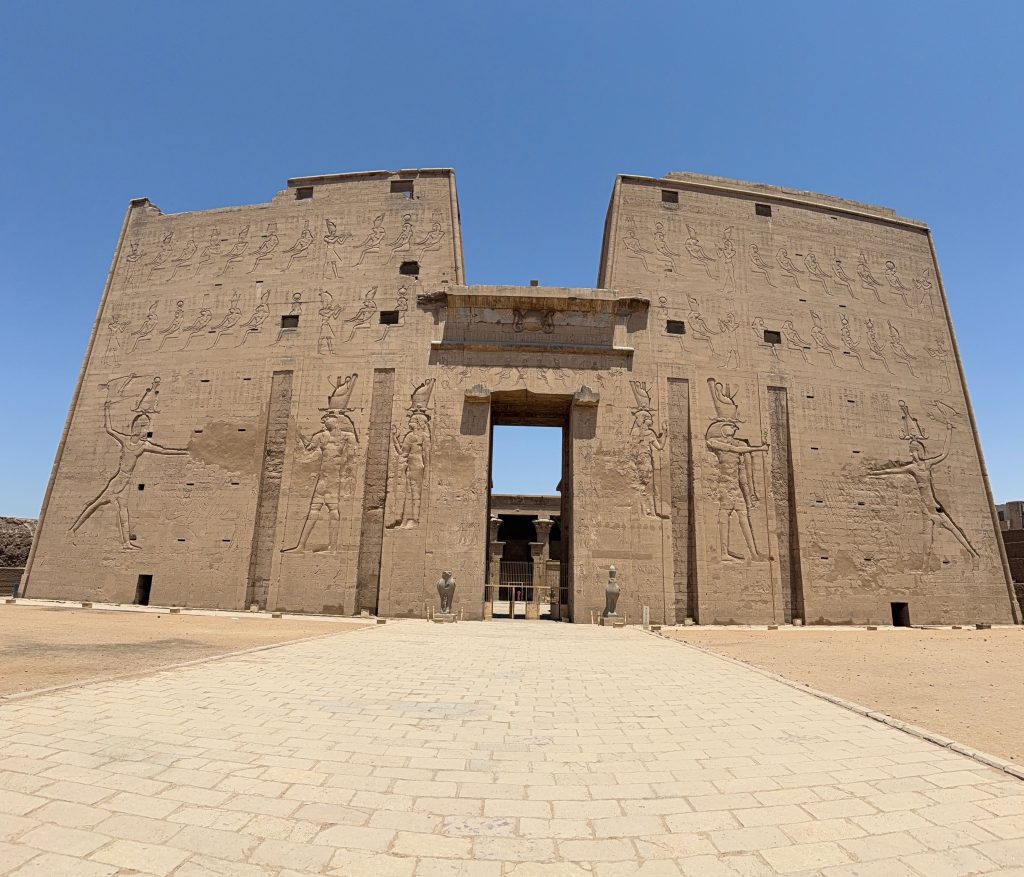Tempio di Edfu Tempio di Edfu
