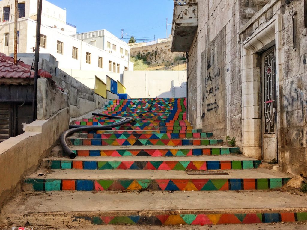 6.Scala colorata